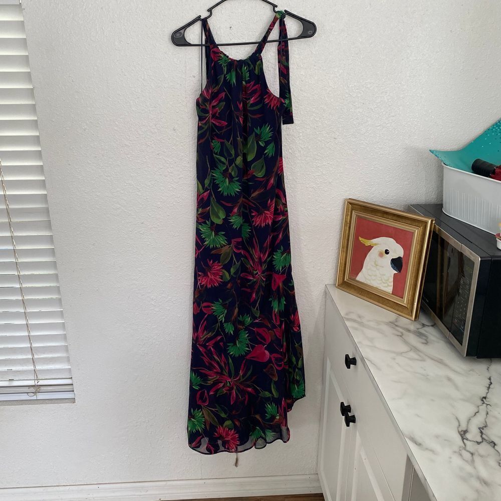 ⭐️ Just Taylor Floral Asymmetrical Ruffle hem Dress